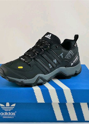 Термо кросівки 41-46 adidas terrex swift2 фото