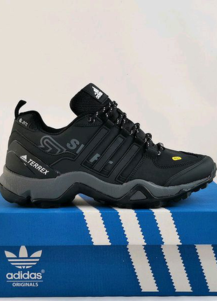 Термо кросівки 41-46 adidas terrex swift3 фото