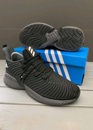 Кросівки adidas alphabounce