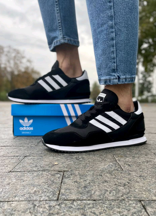 Кросівки adidas zx 700