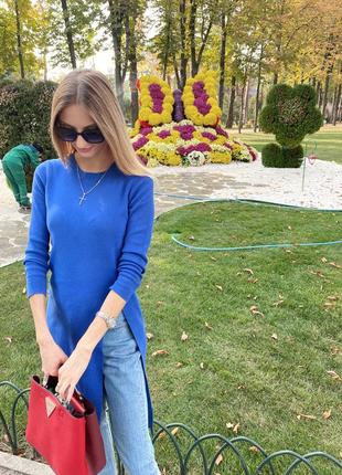 Сукні/туніка з розрізом