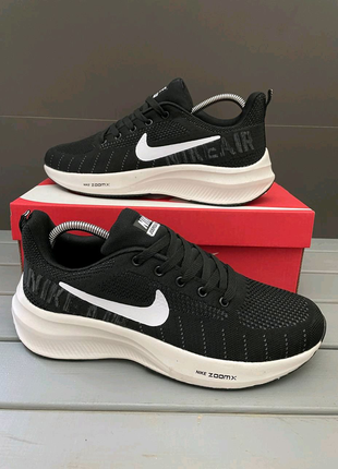 Кросівки nike air zoom-x