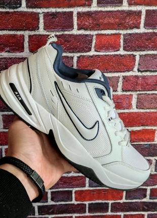 Nike monarch
📐 розміри: 41 - 46