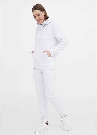 Костюм білий жіночий бавовна 100% 223054036а lucci р.46 тм три...