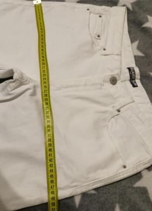 Білі жіночі джинси6 фото
