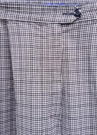 Комфортные эластичные брюки в клеточку,52-56разм.marks&spencer.3 фото