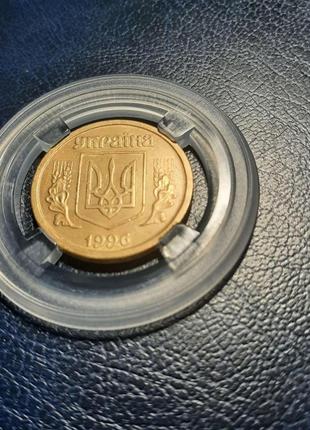 Монета україна 1 гривня, 1996 року9 фото