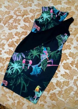 Шикарное оригинальное платье next, сост. отличное, не ношено. размер 16/44. сток!