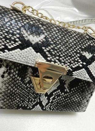 ⛔ красивий клатч сумочка з фактурної екошкіри зміїний принт10 фото