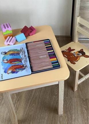 Дитячий жовтий стіл з ящиком і стілець оленя. для навчання, ма...