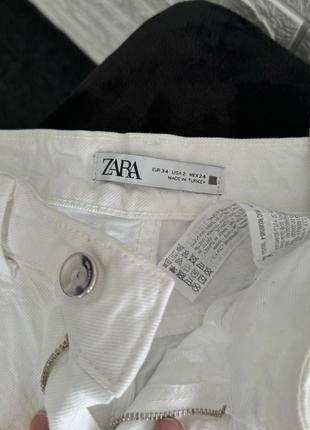 Джинсы с рваностями zara2 фото