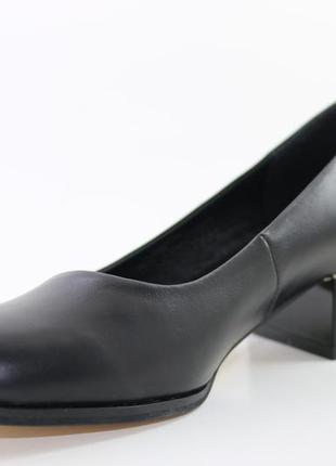 Туфлі жіночі класичні, чорні, шкіряні ilona код-(545/454)4 фото