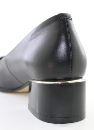 Туфлі жіночі класичні, чорні, шкіряні ilona код-(545/454)5 фото