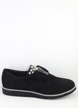 Туфлі жіночі молоді замкові чорні чорні без каблука medium код...2 фото