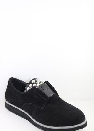 Туфлі жіночі молоді замкові чорні чорні без каблука medium код...3 фото
