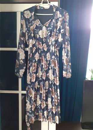 Волшебное романтичное платье zara плиссе с бантом в цветочный принт, р. с-м