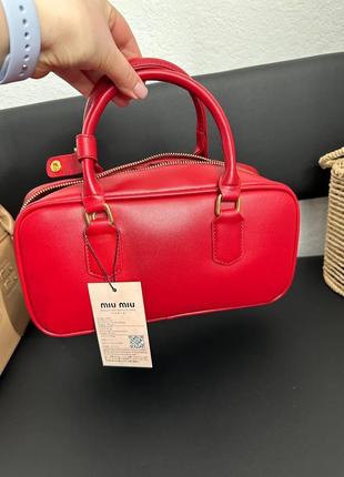 Сумка красная кожаная в стиле miu miu arcadie bag2 фото