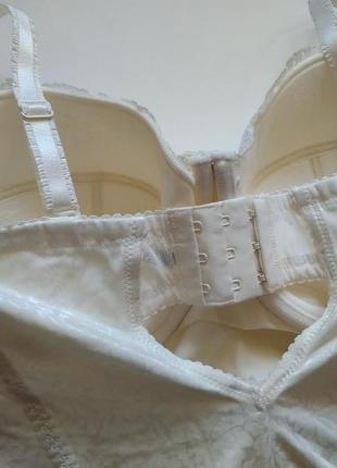 36dd 80е/85d корректирующая грация с чашками на косточках утягивающее боди с кружевом