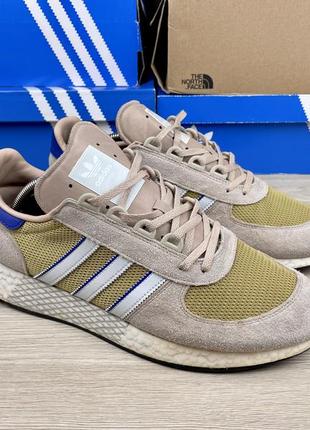 Кроссовки adidas marathon tech сеточка замша бежевые мужские 46