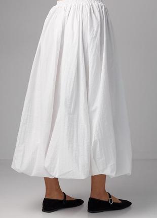 Белая юбка баллон длины миди а-силуэта6 фото