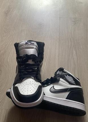 Nike air jordan 1 высокие4 фото