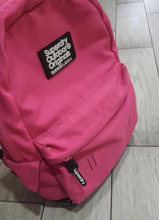 Большой и яркий  женский рюкзак superdry7 фото