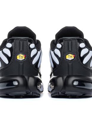 Кросівки чоловічі в стилі nike air max plus tn white black3 фото