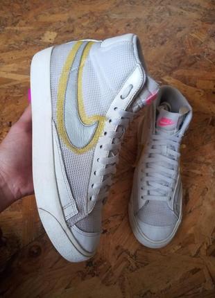 Високі снікерси кросівки крассовки кеди кєди nike blazer mid vntg 77 cz8105-100