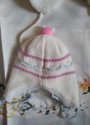 Теплі зимові та осінні шапки для дівчинки3 фото