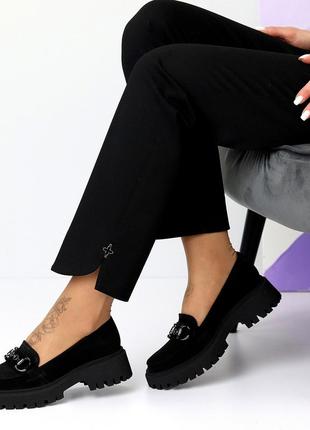 Замшевые женские черные лоферы на каблуке весенне осенние туфли натуральная замша весна осень2 фото