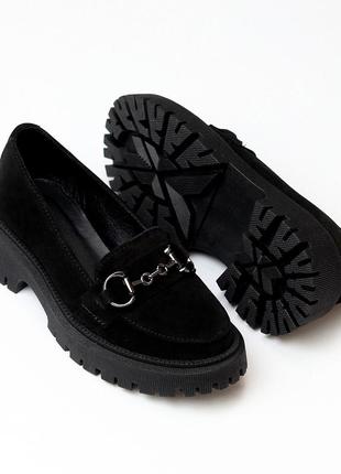 Замшевые женские черные лоферы на каблуке весенне осенние туфли натуральная замша весна осень9 фото