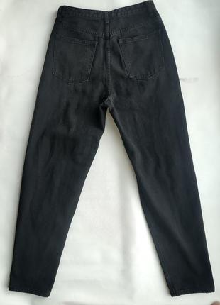 Рваные джинсы mom высокой прсадкой pretty little thing