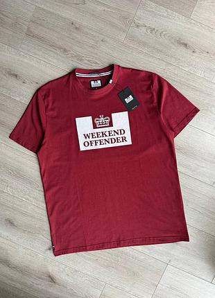 Футболка weekend offender