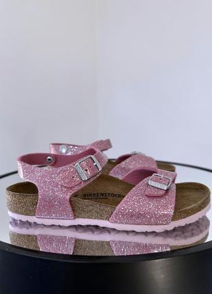 Чудові якісні босоніжки birkenstock