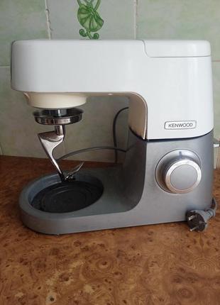 Кухонна машина kenwood kvc51