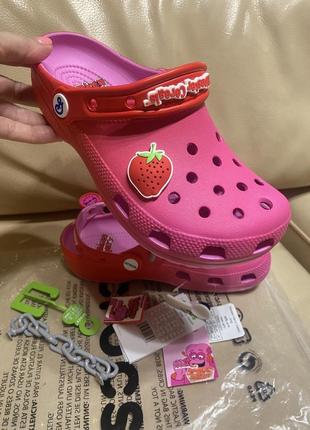 Crocs franken berry classic clog  лімітована серія  джибітси з usa!9 фото