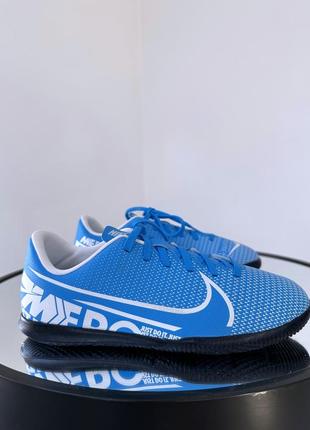 Шикарные мягкие футзалки nike mercurial1 фото