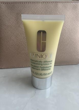 Увлажняющий лосьон clinique dramatically different moisturizing lotion+50 мл