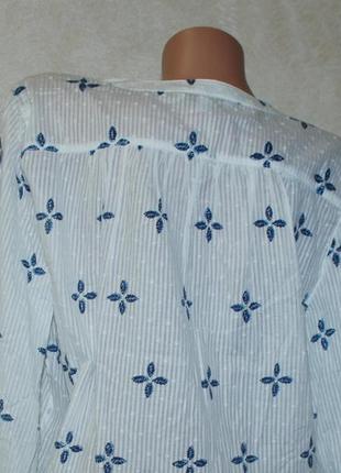 Блуза легка, принтована бренду next
 /100% хлопок/свободный крой/9 фото