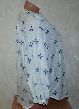 Блуза легка, принтована бренду next
 /100% хлопок/свободный крой/8 фото