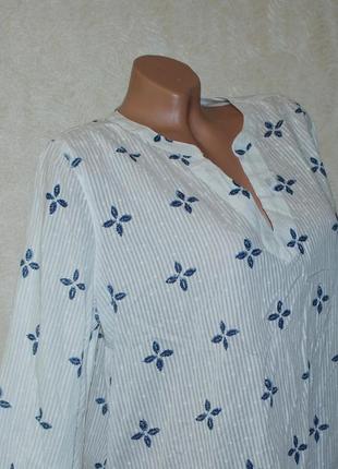 Блуза легка, принтована бренду next
 /100% хлопок/свободный крой/7 фото