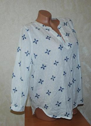 Блуза легка, принтована бренду next
 /100% хлопок/свободный крой/2 фото