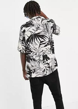 Шведка, рубашка, тенниска allsaints lanai palm short sleeve print shirt in black/white2 фото