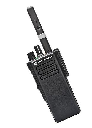 Рація цифрового професійного motorola dp4400e vhf li-ion 2100 мач