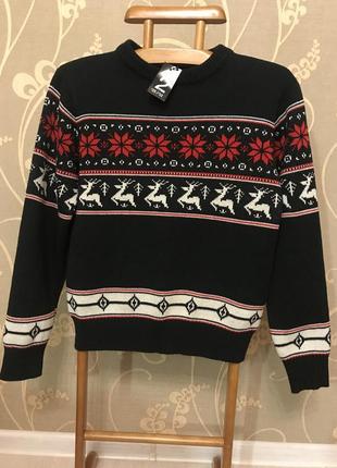 Нереально красивый и стильный брендовый тёплый вязаный свитер.7 фото