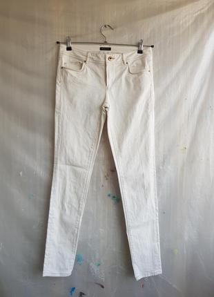Белые джинсы massimo dutti1 фото