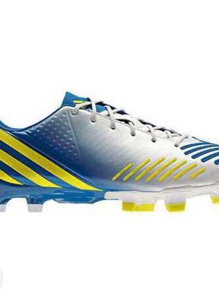 Футбольні бутси adidas predator