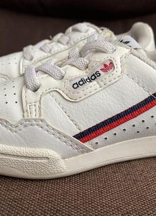 Adidas continental 22 2025