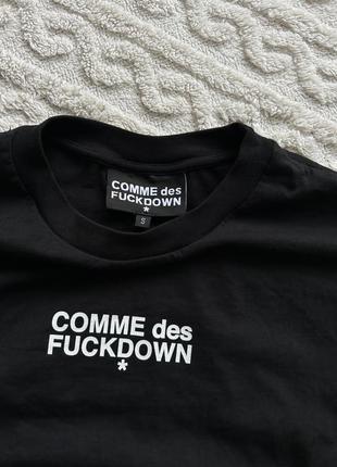 Укороченная футболка поло майка топ  comme des fuckdown garsons3 фото