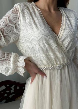 Накладний платіж ❤ святкова молочна сукня міді з фатиновою спідницею і мереживом пояс перлини2 фото